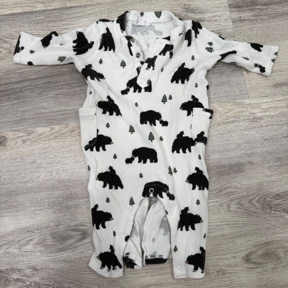 Angel Dear Baby Bear Pine‎ Tree Waffle Knit Romper White 3-6 Months One Piece